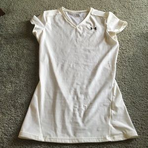White vneck underarmour