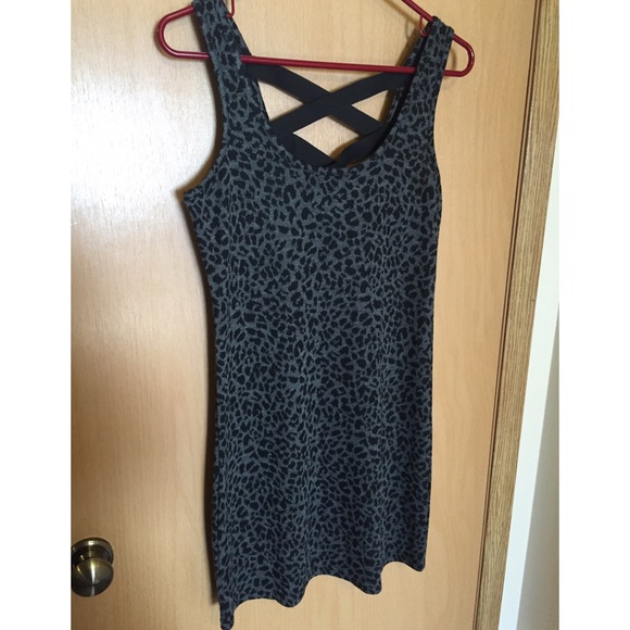 🐯 Grey Leopard Print Dress