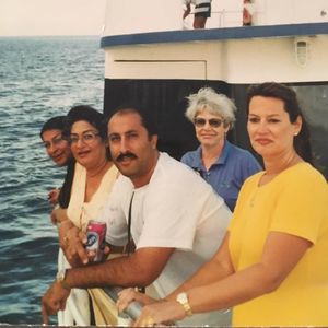 Meet your Posher, Carmen