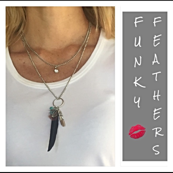 Silver Funky Boho Feathers Layered Necklace - Picture 2 of 3