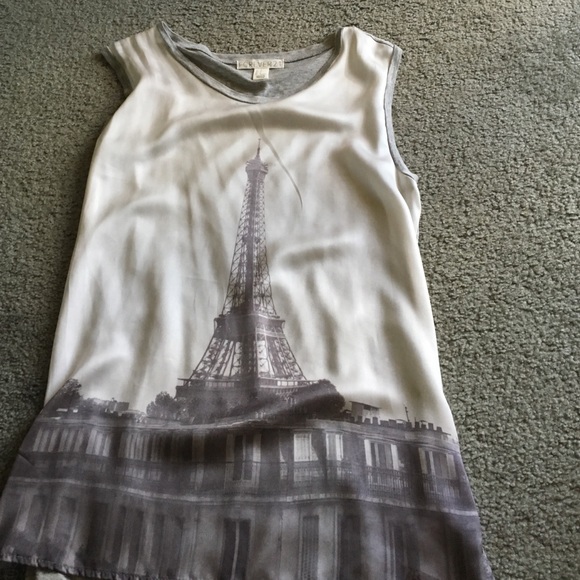 Long Eiffel Tower tank!