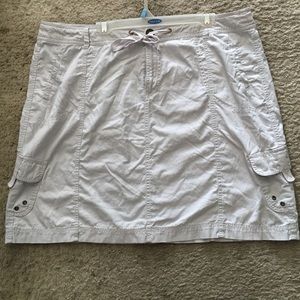Light grey cargo skirt