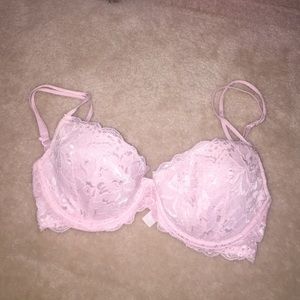 VS Pink lighty lined Demi!