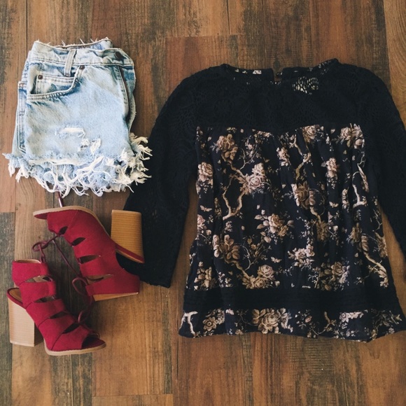 Ralph Lauren Hippie Lace Floral Top