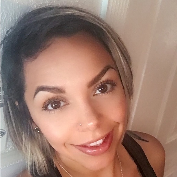 Meet your Posher, Justin - Picture 2 of 2