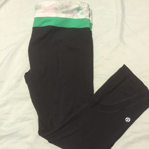 Lululemon Inspire Crops