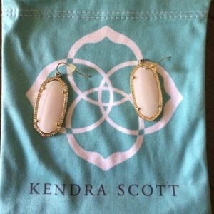 Kendra Scott white Elle's