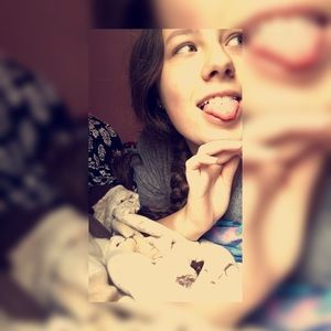 Meet your Posher, Madison