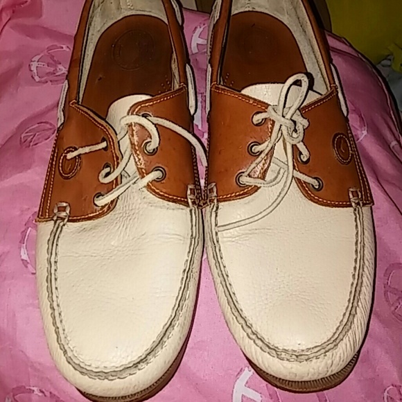 Dooney and Bourke