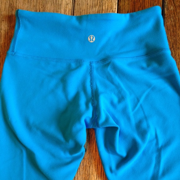 Lululemon crop leggings 2