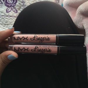 NYX bundle (lingerie liquid lipsticks)