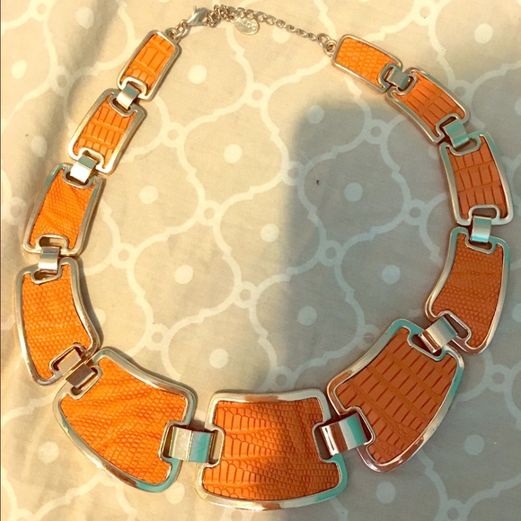 Woman's Necklace