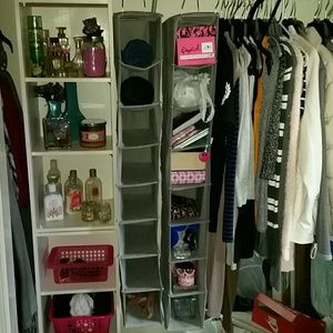 2 Hanging shoe racks