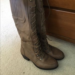 Lace up boots