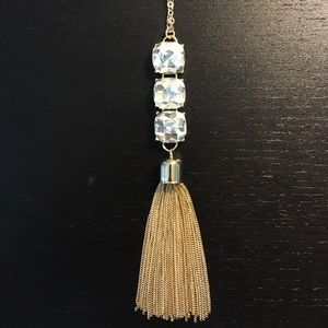 Banana republic tassel necklace