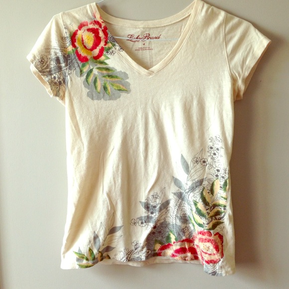 Cream Lucky Brand Tee with Flower Detailing - Picture 1 of 3