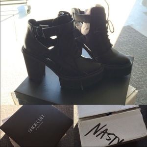 Lace up Cutout Bootie