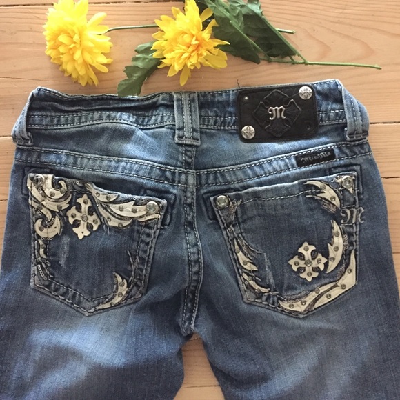 Miss Me Denim - 🆕 | Miss Me Straight Leg Jeans