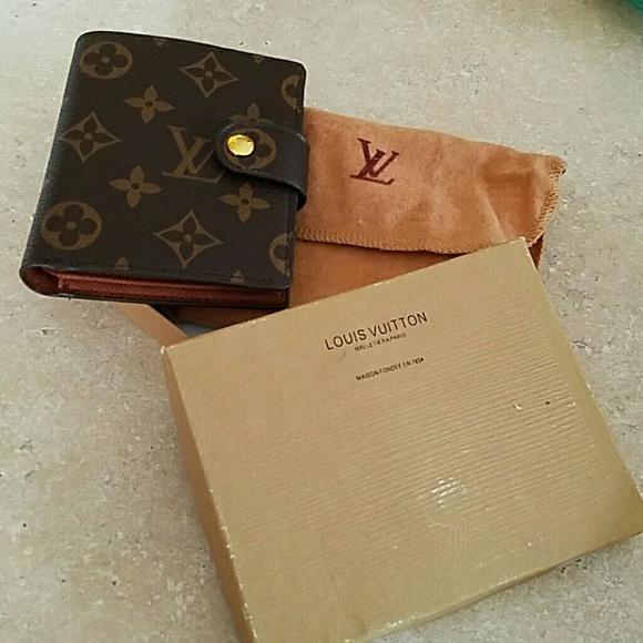 Authentic New Louis Vuitton Wallet