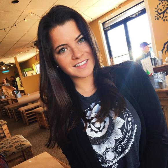 Meet your Posher, Isabella