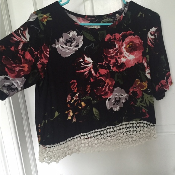 Abercrombie and Fitch shirt - Picture 2 of 2