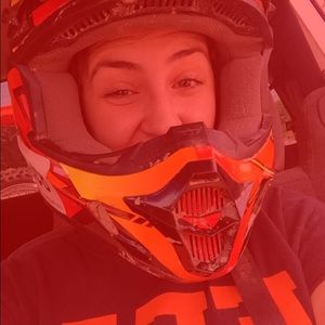 Meet your Posher, Alisah