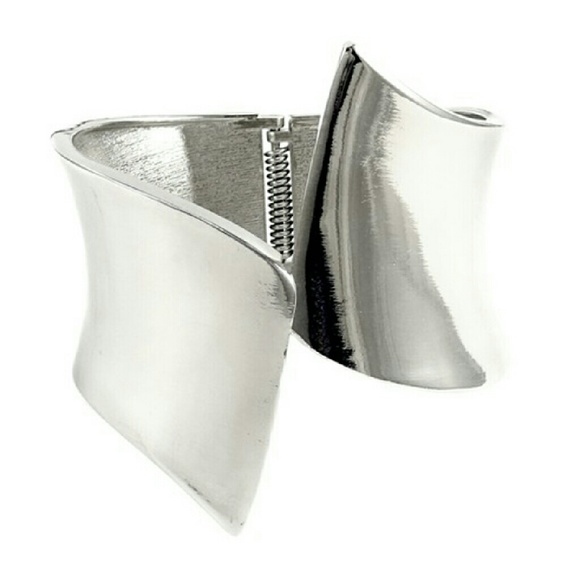 Geometric Cuff Bracelet - Picture 3 of 4