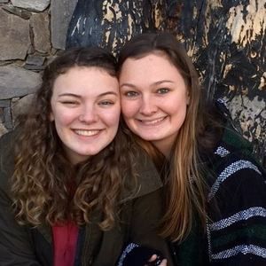 Meet your Posher, Carly