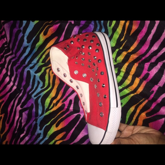 Gem Converse💋 - Picture 4 of 4