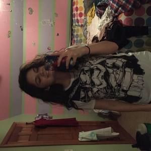 Meet your Posher, Mica