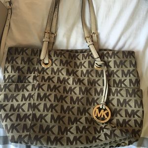 Michael Kors Shoulder Bag