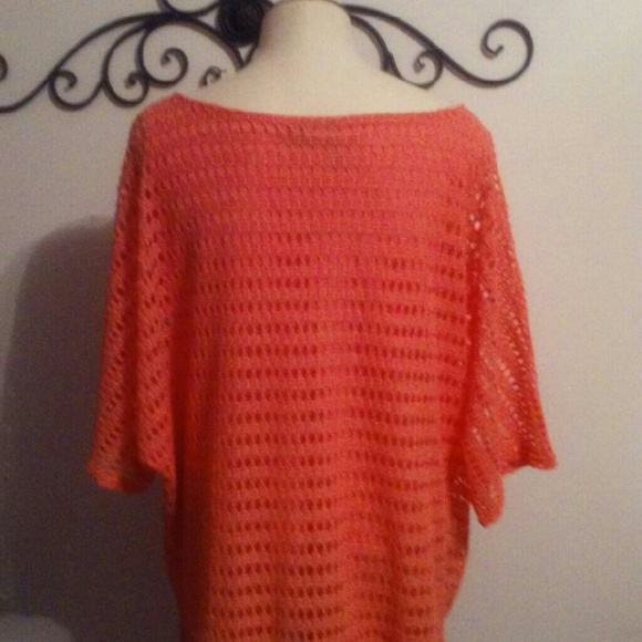 Top - Picture 3 of 3