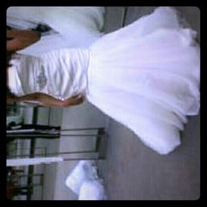 Vera Wang Wedding Dress