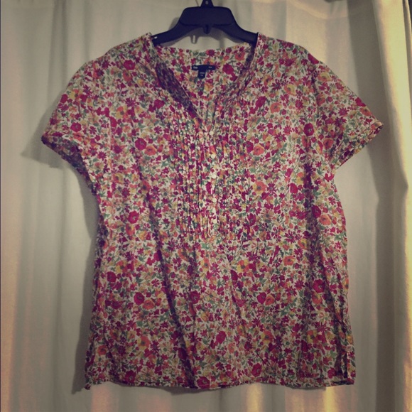 Cute GAP summer top