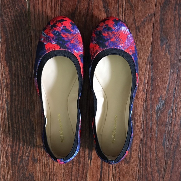 NWT Floral Ballet Flats
