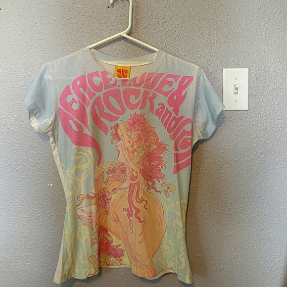 SOLD More pics of Art Nouveau Shirt