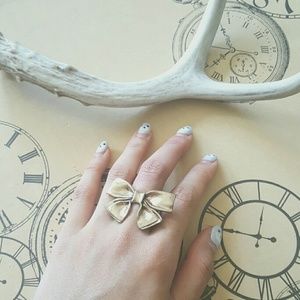 [SOLD] Lolita Bow Ring