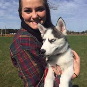 Meet your Posher, Kayla