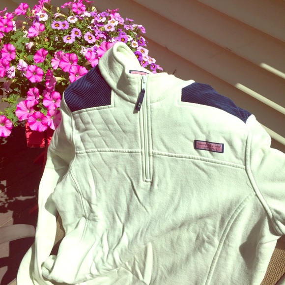 Vineyard Vines Tops - SALE VINEYARD VINES Women's L Shep Shirt