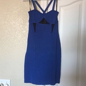 GORGEOUS BEBE DRESS! 👗