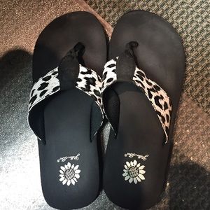 Yellowbox flip flops