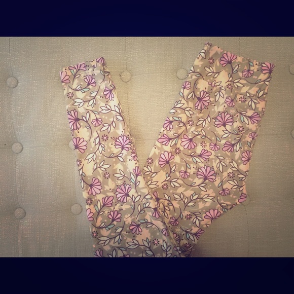 LulaRoe OS Gray and Purple Floral Leggings