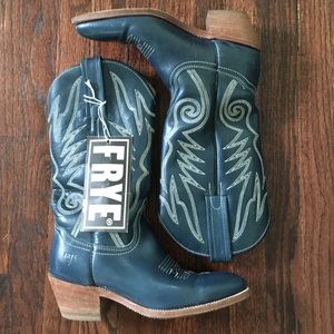 Vintage Frye Cowboy Boots in Navy