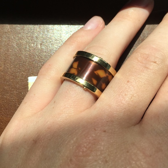 Authentic MK tortoise shell ring, brand new!