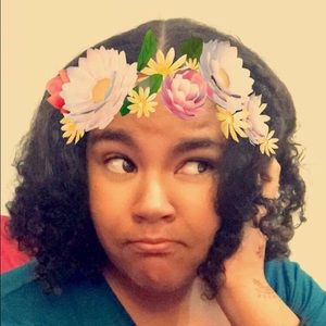 Meet your Posher, Julia