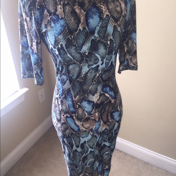 Blue Python dress - Picture 2 of 3