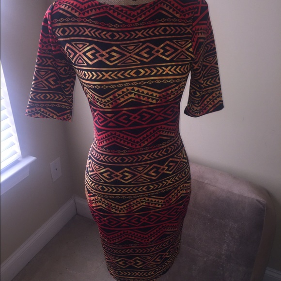 Tribal Pattern dress - Picture 3 of 4