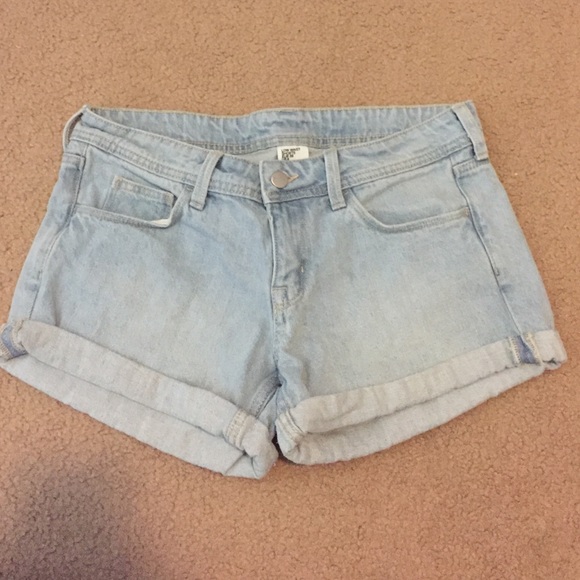 H&M Light Wash Denim Shorts