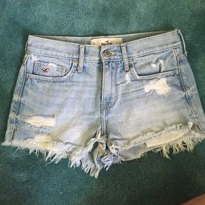 Hollister Hi-Rise shorts