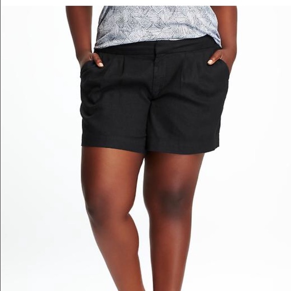 Old Navy Mid-Rise Relaxed Shorts Size 24 NWT